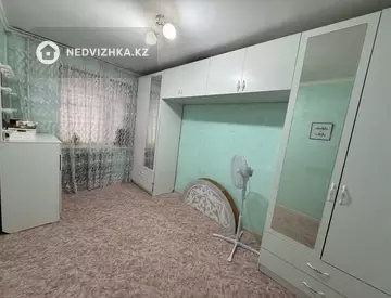 4-комнатная квартира, этаж 1 из 5, 60 м², миниатюра 1