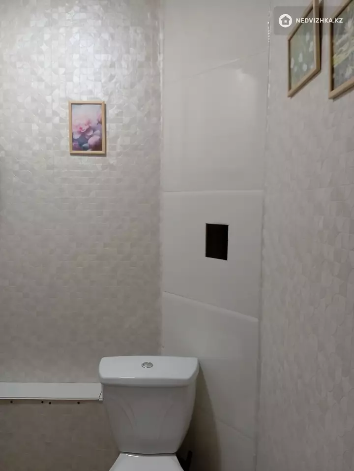 2-комнатная квартира, этаж 3 из 5, 51 м², фотография 2