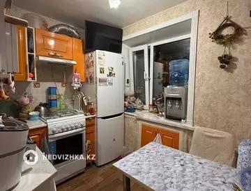 3-комнатная квартира, этаж 5 из 5, 60 м², миниатюра 9