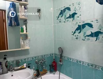 3-комнатная квартира, этаж 5 из 5, 60 м², миниатюра 12