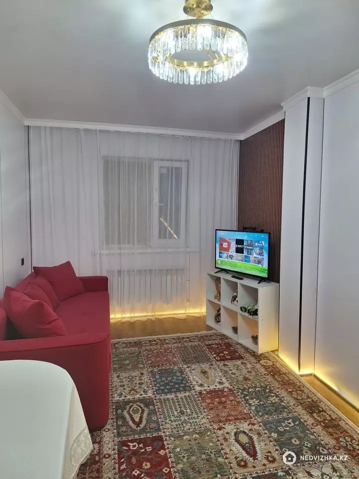 2-комнатная квартира, этаж 6 из 6, 37 м², фотография 5