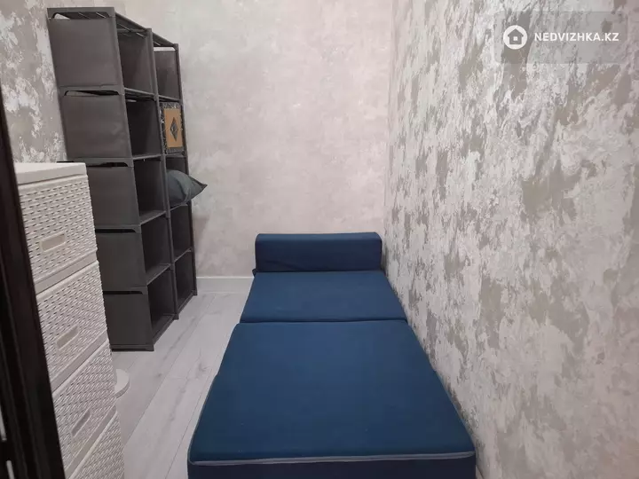2-комнатная квартира, этаж 5 из 13, 40 м², На длительный срок, фотография 3