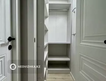 3-комнатная квартира, этаж 1 из 4, 58 м², миниатюра 6