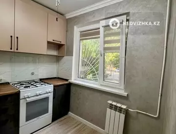 3-комнатная квартира, этаж 1 из 4, 58 м², миниатюра 10