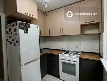 3-комнатная квартира, этаж 1 из 4, 58 м², миниатюра 11