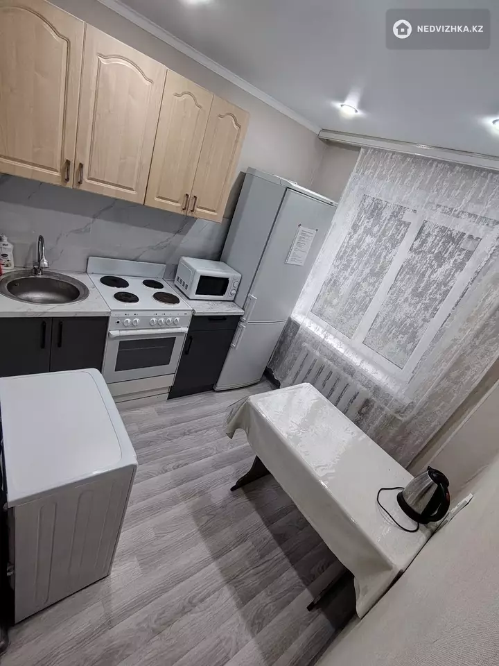 2-комнатная квартира, этаж 2 из 5, 50 м², Посуточно