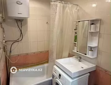 3-комнатная квартира, этаж 3 из 4, 55 м², миниатюра 7