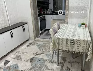 3-комнатная квартира, этаж 2 из 5, 64 м²