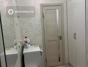 3-комнатная квартира, этаж 2 из 5, 64 м², миниатюра 8