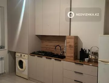 3-бөлмелі пәтер, қабат 5 барлық қабат саны 5, 80 м², На длительный срок, 1-нобай