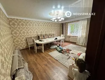 3-комнатная квартира, этаж 1 из 5, 95 м², миниатюра 2