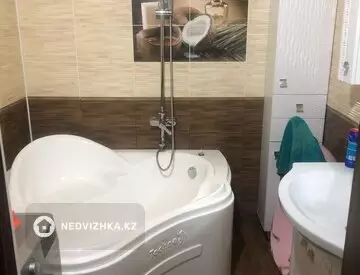 3-комнатная квартира, этаж 1 из 5, 95 м², миниатюра 10