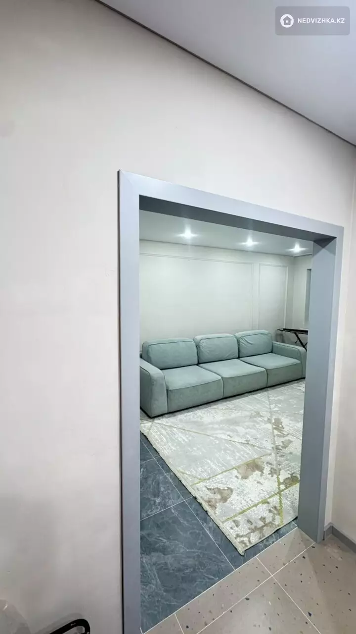 2-комнатная квартира, этаж 1 из 9, 58 м², Посуточно, фотография 5