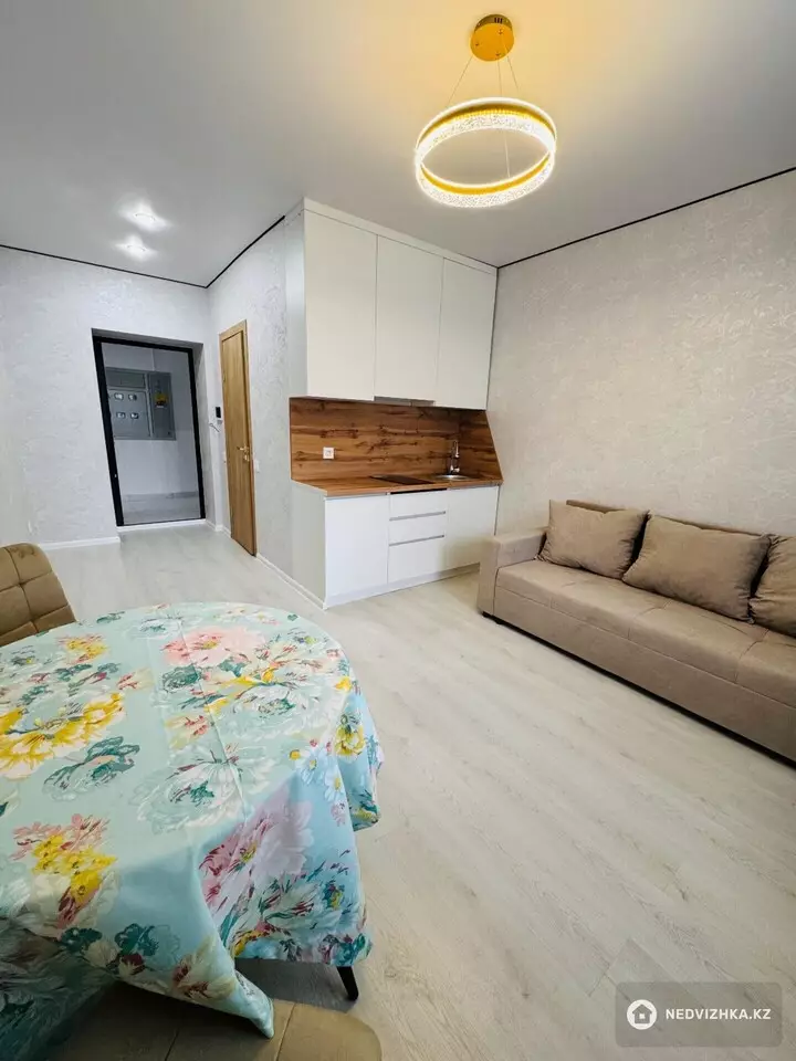 1-комнатная квартира, этаж 6 из 10, 22 м², фотография 2