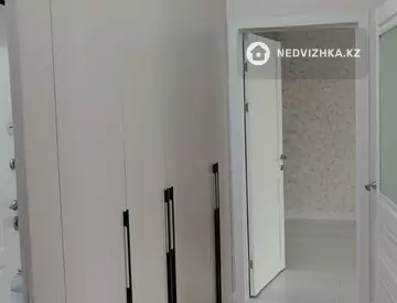 2-комнатная квартира, этаж 18 из 20, 65 м², На длительный срок