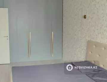 2-комнатная квартира, этаж 18 из 20, 65 м², На длительный срок, миниатюра 10