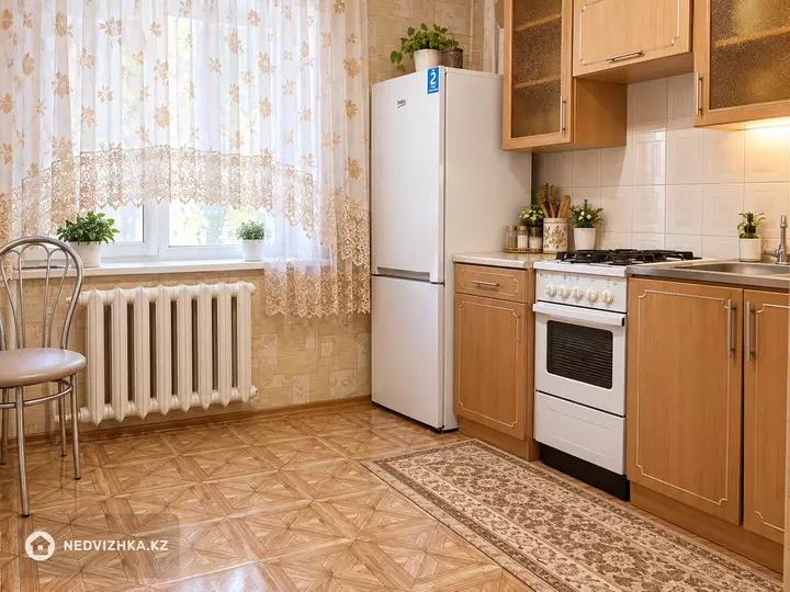 1-комнатная квартира, этаж 6 из 9, 34 м², фотография 3