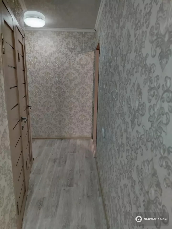 2-бөлмелі пәтер, қабат 3 барлық қабат саны 5, 47 м², 2-фотосурет