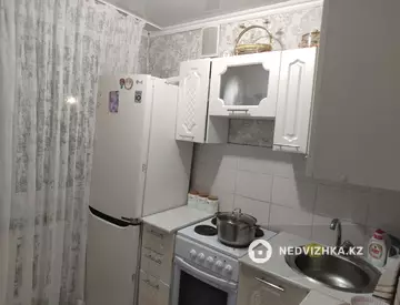 2-комнатная квартира, этаж 3 из 5, 47 м², миниатюра 7