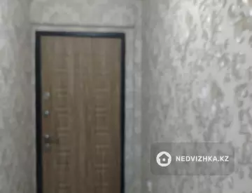2-комнатная квартира, этаж 3 из 5, 47 м², миниатюра 10