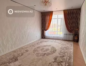 2-комнатная квартира, этаж 5 из 5, 72 м², миниатюра 3