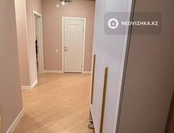 2-комнатная квартира, этаж 5 из 5, 72 м², миниатюра 9