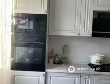 3-комнатная квартира, этаж 7 из 9, 75 м², миниатюра 6