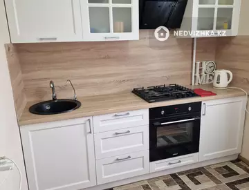 1-комнатная квартира, этаж 4 из 5, 45 м²