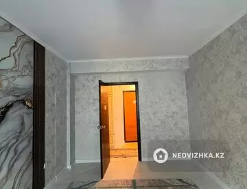 2-комнатная квартира, этаж 5 из 9, 57 м², миниатюра 6
