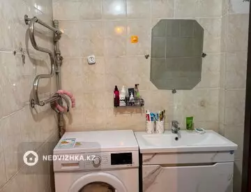 2-комнатная квартира, этаж 5 из 9, 57 м², миниатюра 10