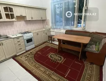4-комнатная квартира, этаж 1 из 5, 110 м²
