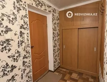 1-комнатная квартира, этаж 3 из 5, 39 м², миниатюра 2