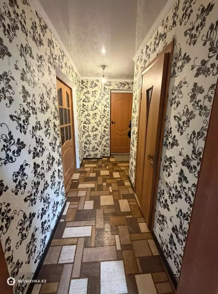 1-комнатная квартира, этаж 3 из 5, 39 м², фотография 4