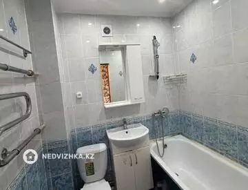 1-комнатная квартира, этаж 3 из 5, 39 м², миниатюра 6