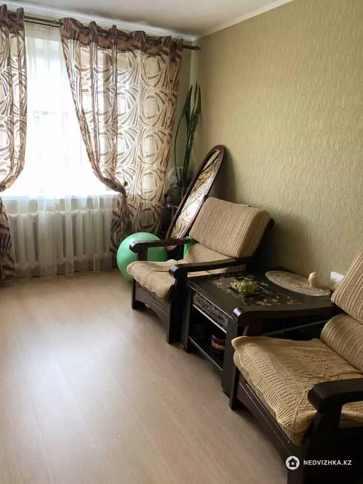 1-комнатная квартира, этаж 5 из 5, 36 м², фотография 3