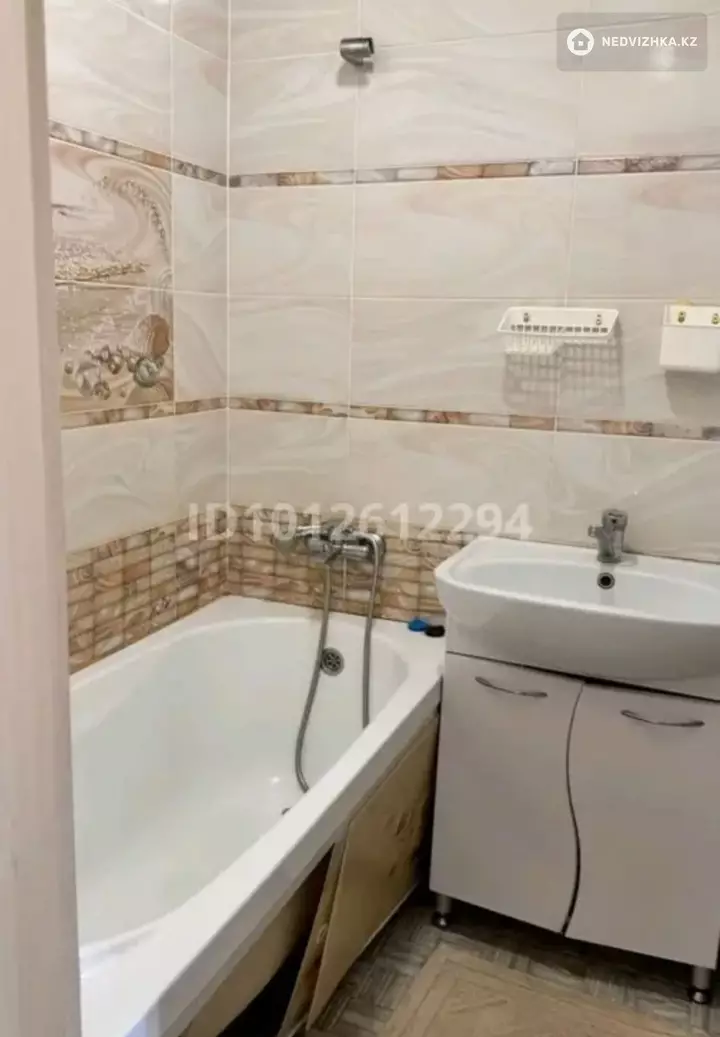 3-комнатная квартира, этаж 5 из 5, 60 м², фотография 4