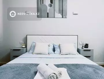 1-комнатная квартира, этаж 7 из 14, 55 м², На длительный срок