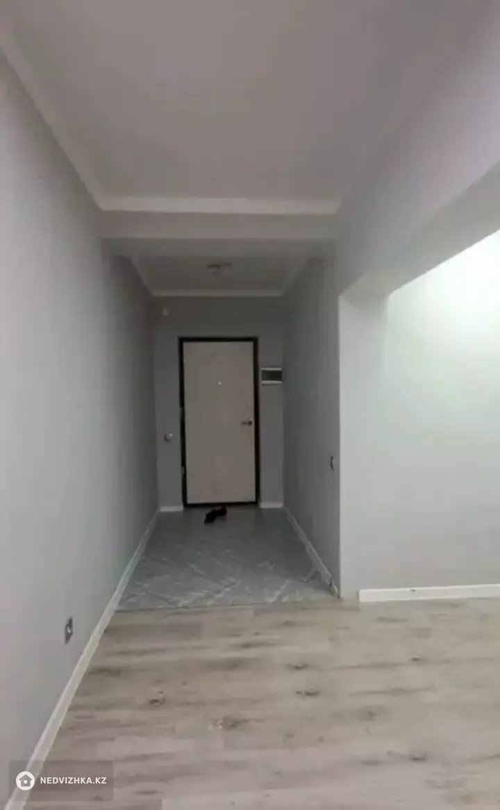 2-комнатная квартира, этаж 7 из 10, 70 м², На длительный срок, фотография 5
