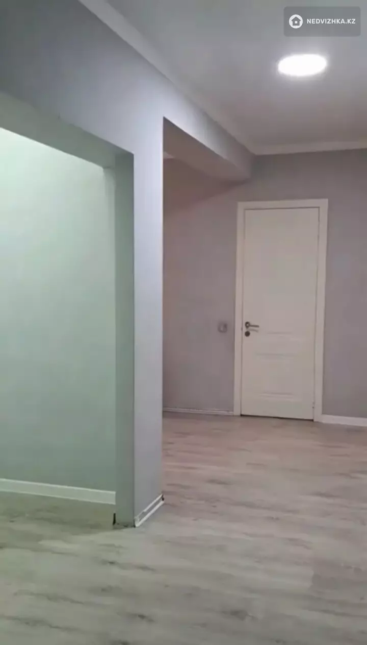 2-комнатная квартира, этаж 7 из 10, 70 м², На длительный срок, фотография 3