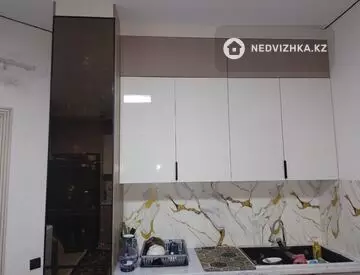 6-комнатный дом, 12 соток, 251 м²