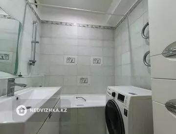 3-комнатная квартира, этаж 2 из 5, 74 м², миниатюра 8