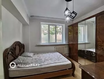 3-комнатная квартира, этаж 2 из 5, 74 м², миниатюра 10