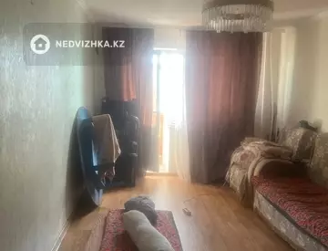 3-комнатная квартира, этаж 3 из 5, 3 м², На длительный срок, миниатюра 1