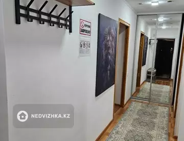 2-комнатная квартира, этаж 4 из 5, 50 м², Посуточно, миниатюра 10