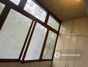 1-комнатная квартира, этаж 3 из 5, 38 м², миниатюра 9