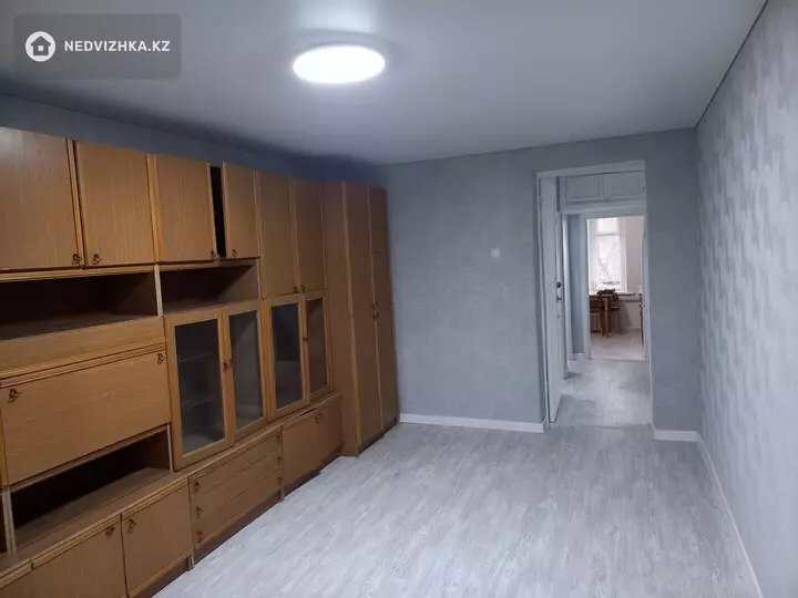 2-комнатная квартира, этаж 4 из 4, 56 м², фотография 4