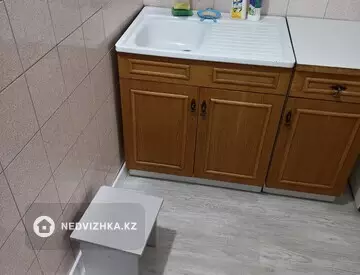 2-комнатная квартира, этаж 4 из 4, 56 м², миниатюра 8