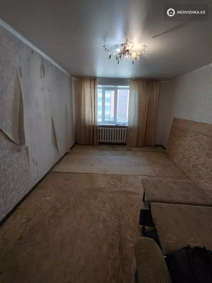 1-комнатная квартира, этаж 3 из 5, 42 м², фотография 3