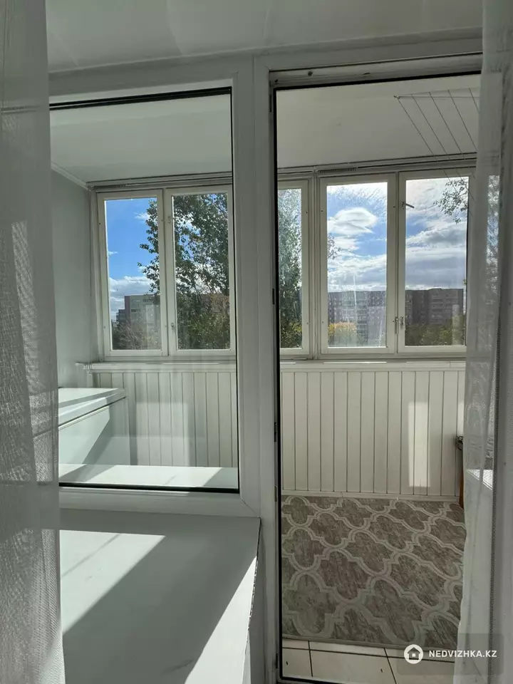 3-бөлмелі пәтер, қабат 4 барлық қабат саны 9, 81 м², 4-фотосурет