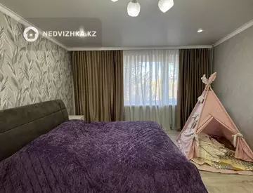3-бөлмелі пәтер, қабат 4 барлық қабат саны 9, 81 м², 10-нобай